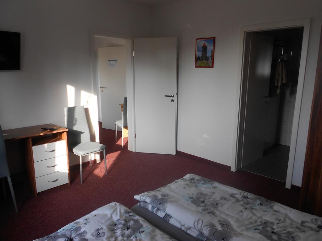 Tivoli Hotel Zerbst Buitenkant foto