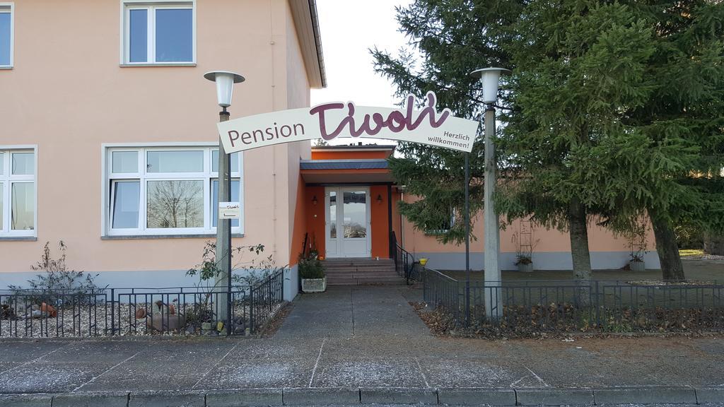 Tivoli Hotel Zerbst Buitenkant foto